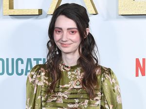 Tanya Reynolds Tak Tampil Lagi di Sex Education 4, Goodbye Lily! Tanya Reynolds Tak Tampil Lagi di Sex Education 4, Goodbye Lily!