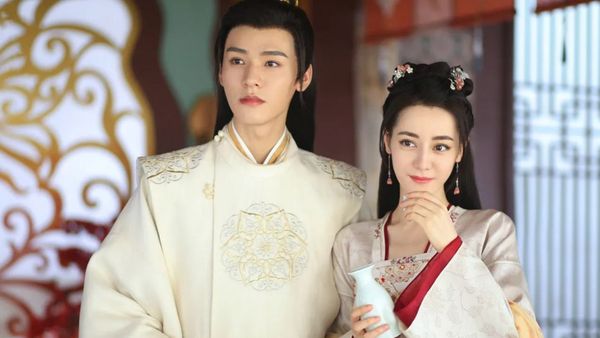 8 Potret Dilraba Dilmurat di Legend of Anle, Cantiknya Tak Terbantahkan