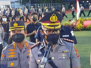 Truk Pertamina Seruduk Kendaraan-kendaraan di Cibubur, Dirlantas ke TKP Truk Pertamina Seruduk Kendaraan-kendaraan di Cibubur, Dirlantas ke TKP