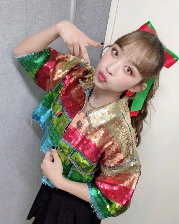 Dita Karang https://www.instagram.com/dita.karang/