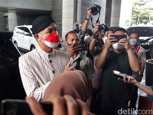 Menang Telak di Survei Terbaru Capres, Ganjar Singgung Nasib Rakyat Menang Telak di Survei Terbaru Capres, Ganjar Singgung Nasib Rakyat