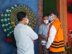 Mantan Bupati Probolinggo Hasan Aminuddin Dititipkan KPK di Rutan Medaeng