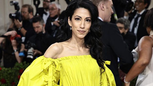 NEW YORK, NEW YORK - MAY 02: Huma Abedin attends The 2022 Met Gala Celebrating 