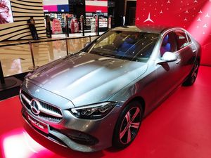 Imbas Krisis Semikonduktor, Penjualan Mercy Turun 4% di Semester I 2022