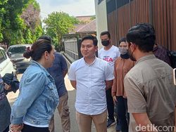 Ini yang Dilakukan Polisi 3,5 Jam saat Geledah Rumah Nikita Mirzani