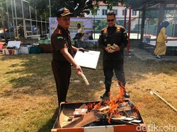 Upal Senilai Rp 4,3 Triliun di Banyuwangi Dibakar