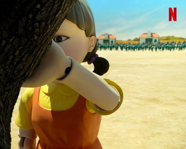 Game yang dimainkan pada episode pertama drama 'Squid Game' ini menjadi mendunia berkat lagunya yang enak didengar dan dinyanyikan.