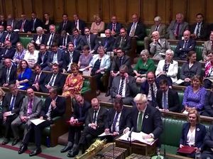 Riuh Anggota Parlemen Inggris Kala Boris Johnson akan Angkat Kaki