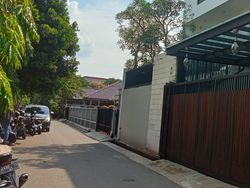 Polisi Datangi Rumah Nikita Mirzani, Mau Geledah dan Sita iPad