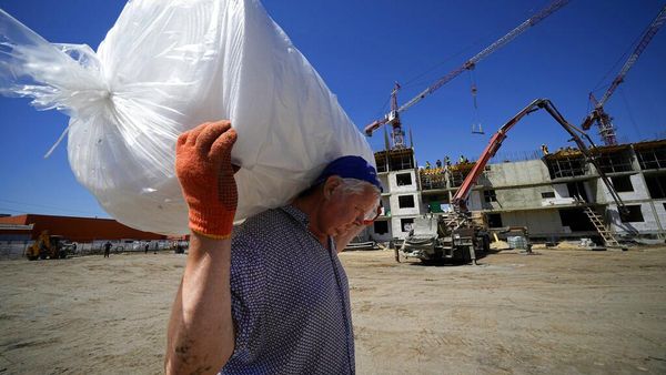 Rusia Bangun Apartemen hingga Rumah Sakit di Mariupol, Ukraina