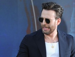 Respons Chris Evans soal Captain America Kena Spill Nggak Perjaka