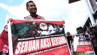 Petani Sawit Demo Tuntut Pajak Ekspor Diturunkan