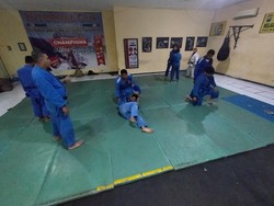 Kiprah AKP Ade Warokka Mulai Sikat Bandit Jalanan hingga Latih Tim Judo