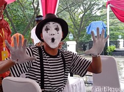 Kisah Chandra, Teman Tuli yang Memaknai Hidup Lewat Pantomim