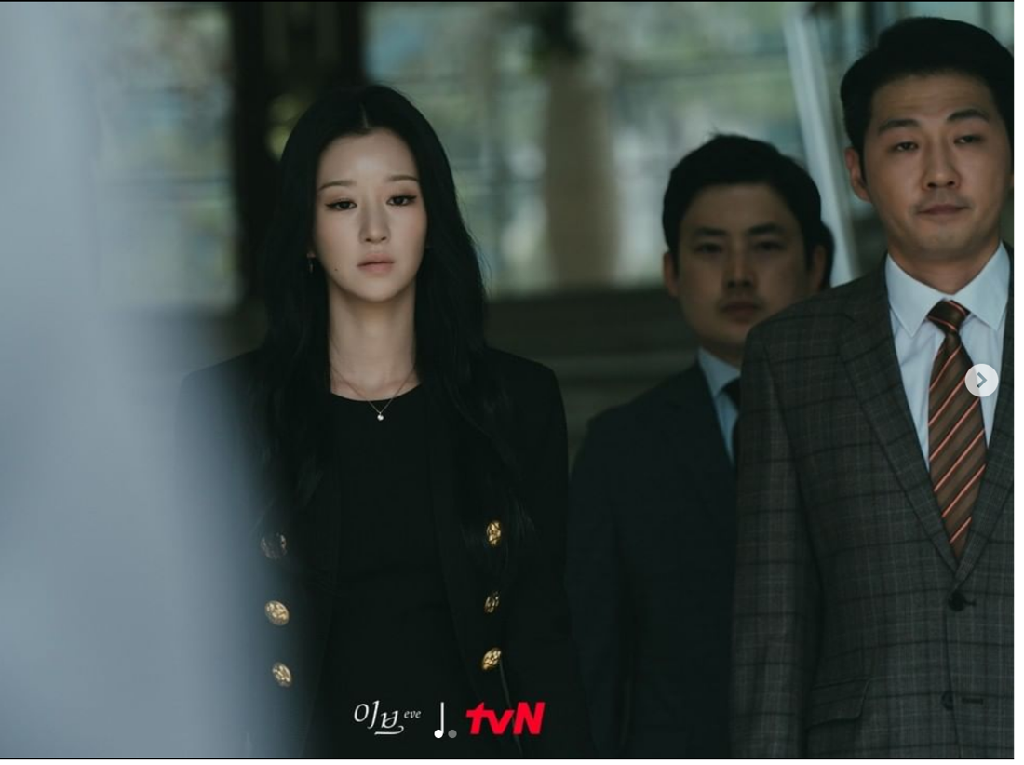 Episode 14 Drakor Eve Bikin Rating Naik, Seo Ye Ji Nangis Hingga Marah Episode 14 Drakor Eve Bikin Rating Naik, Seo Ye Ji Nangis Hingga Marah