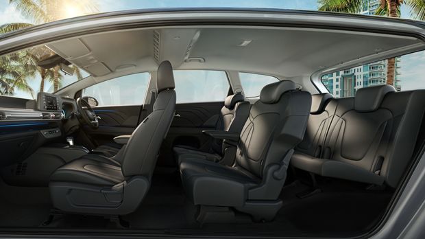 Hyundai Stargazer.
