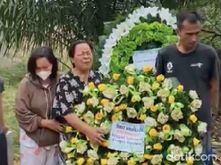 Terpukul Ibu Brigadir J saat Tahu Ferdy Sambo Tersangka Pembunuh Anaknya