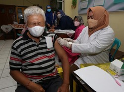 Buat yang Mau Vaksin Booster Saat Imlek 2023, Ini Jadwalnya di Surabaya