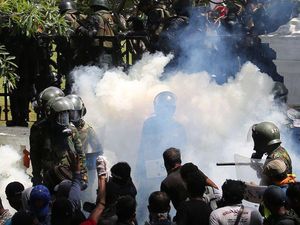 Mulai dari Biaya Hidup-Utang, Ini 7 Pemicu Kekacauan Sri Lanka Mulai dari Biaya Hidup-Utang, Ini 7 Pemicu Kekacauan Sri Lanka