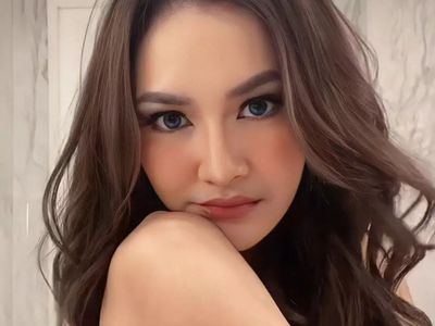 POV Kalau Eye Contact dengan Mahalini, Bikin Salting!