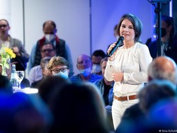 Menlu Jerman Tolak Pencabutan Sanksi Rusia