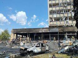 Gempuran Terbaru Rusia Tewaskan 3 Warga Sipil di Ukraina