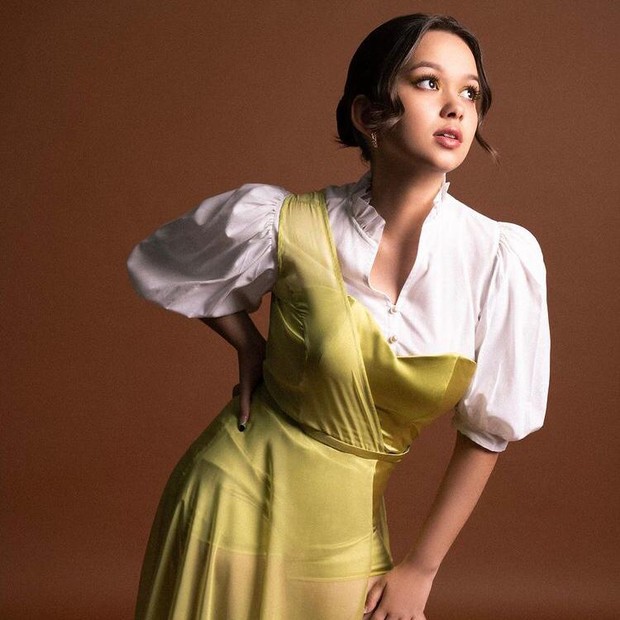 Rebecca Klopper memulai debutnya dalam sebuah sinetron