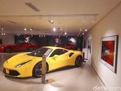 Bukan Cuma Avanza, Ferrari Juga Dapat Service Gratis Hingga 7 Tahun