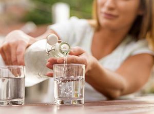 Kenali 7 Tanda Tubuh Kelebihan Asupan Air
