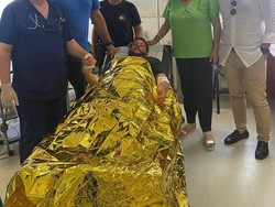 Hanyut di Lautan Selama 18 Jam, Turis Ini Diselamatkan Sebuah Bola