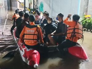 Tangsel juga Dikepung Banjir: Ada 13 Titik, Tinggi Air Capai 1 Meter