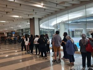 Digelar Malam Ini, Venue Konser Epik High Mulai Dipadati Fans Digelar Malam Ini, Venue Konser Epik High Mulai Dipadati Fans