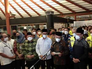 Sambut Kedatangan Jemaah Haji di Soetta, Muhadjir Pastikan Tak Ada Karantina