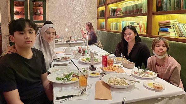 Mulan Jameela Ternyata Hobi Masak dan Doyan Makan Bakso
