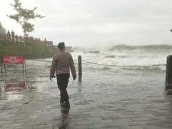 Waspada Gelombang Tinggi-Siklon Ellie di Bali 23-24 Desember 2022