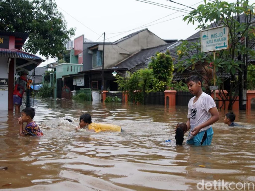 Walkot Tangerang Beberkan Sejumlah Faktor Penyebab Banjir di Wilayahnya