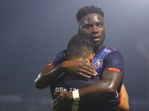 Kisah Pilu Striker Asing Arema Lihat Korban Tewas Tragedi Kanjuruhan Kisah Pilu Striker Asing Arema Lihat Korban Tewas Tragedi Kanjuruhan
