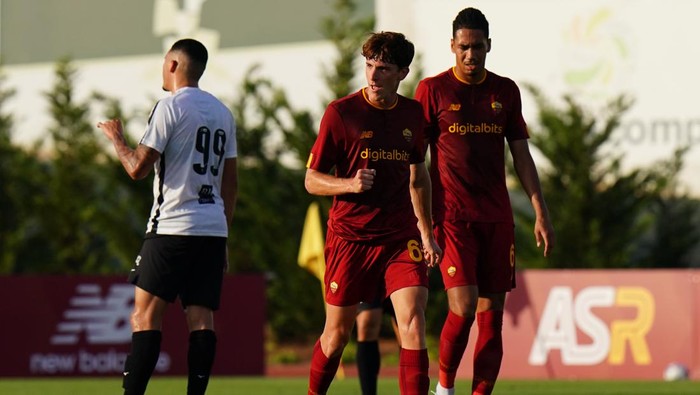 ALBUFEIRA, PORTUGAL - JULY 16:  Filippo Tripi of AS Roma celebrates after scoring a goal during the Pre-Season Friendly match between Portimonense SC and AS Roma at Estadio Municipal de Albufeira on July 16, 2022 in Albufeira, Portugal.  (Photo by Gualter Fatia/Getty Images)
