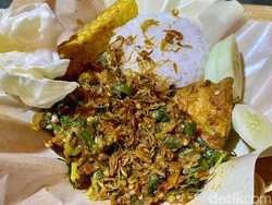 Di Seberang TMP Kalibata Ada Ayam Sambal Kemangi dan Serabi Durian Enak