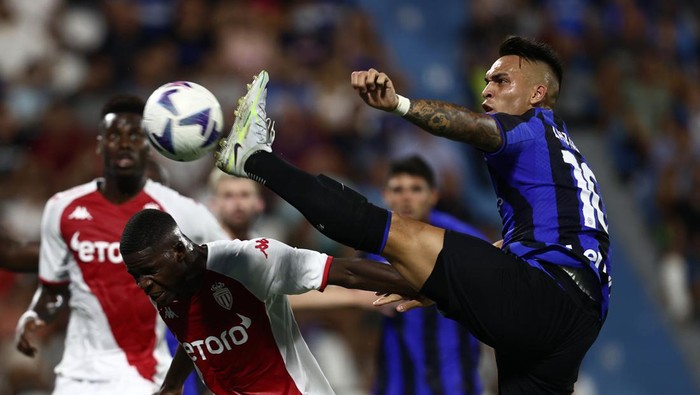 FERRARA, ITALY - JULY 16: Lautaro Martinez of FC Internazionale in action at Stadio Paolo Mazza on July 16, 2022 in Ferrara, Italy. (Photo by FC Internazionale/Inter via Getty Images)
