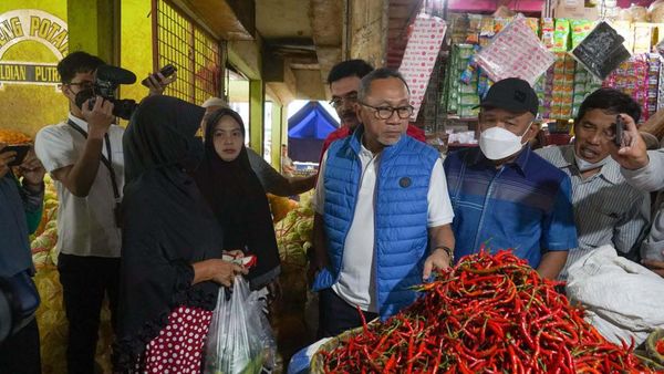 Menteri Perdagangan Pantau Harga Pangan di Cirebon