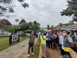 Mensesneg-Mendagri Tinjau Revitalisasi TMII, Bikin Video untuk Gubernur Mensesneg-Mendagri Tinjau Revitalisasi TMII, Bikin Video untuk Gubernur