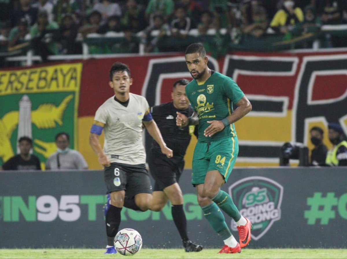 Permintaan Persebaya Surabaya dikabulkan PT Liga Indonesia Baru. (Foto: Istimewa)