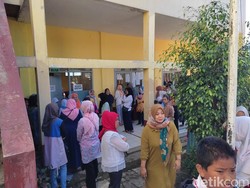 Menengok Aktivitas SD di Perbatasan Bandung