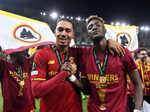 Target Roma Musim Depan: Raih Trofi Lagi, Lolos Liga Champions