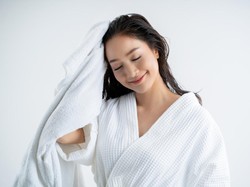 7 Efek Mandi Malam, Mengganggu Kualitas Tidur Hingga Memicu Rematik