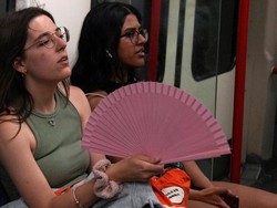 Inggris Hadapi Gelombang Panas, Suhu di London Akan Capai 40 Derajat C