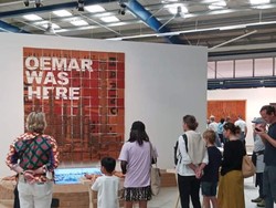 Mengenalkan Tokoh di Balik Genteng Jatiwangi ke Warga Dunia Lewat Keramik