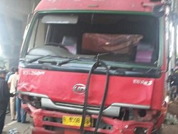 Kecelakaan Maut Cibubur, Anggota TNI Tergeletak di Kolong Truk Pertamina