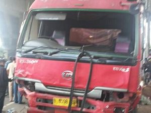 8 Orang Tewas Tertabrak Truk Pertamina di Cibubur, Ada Korban Anggota TNI 8 Orang Tewas Tertabrak Truk Pertamina di Cibubur, Ada Korban Anggota TNI